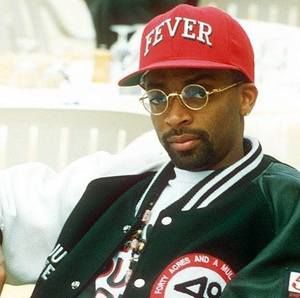 Meet your Posher, Zia